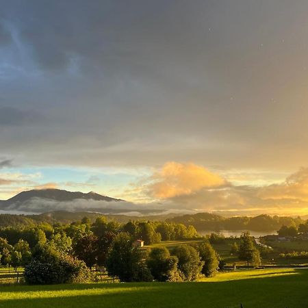 Ferienwohnungen Schwarzer In Seehausen Am Staffelsee Bagian luar foto