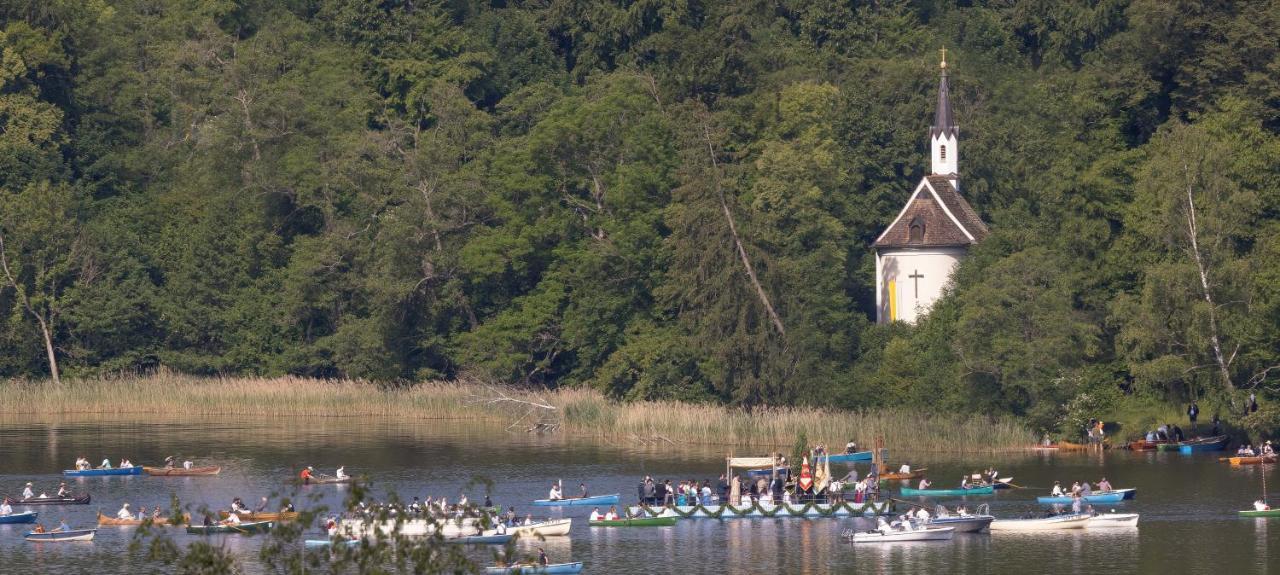 Ferienwohnungen Schwarzer In Seehausen Am Staffelsee Bagian luar foto